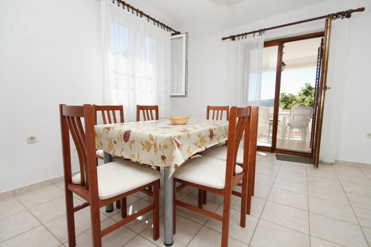 Family Friendly Seaside Apartments Vlasici, Pag - 4319 Exterior foto