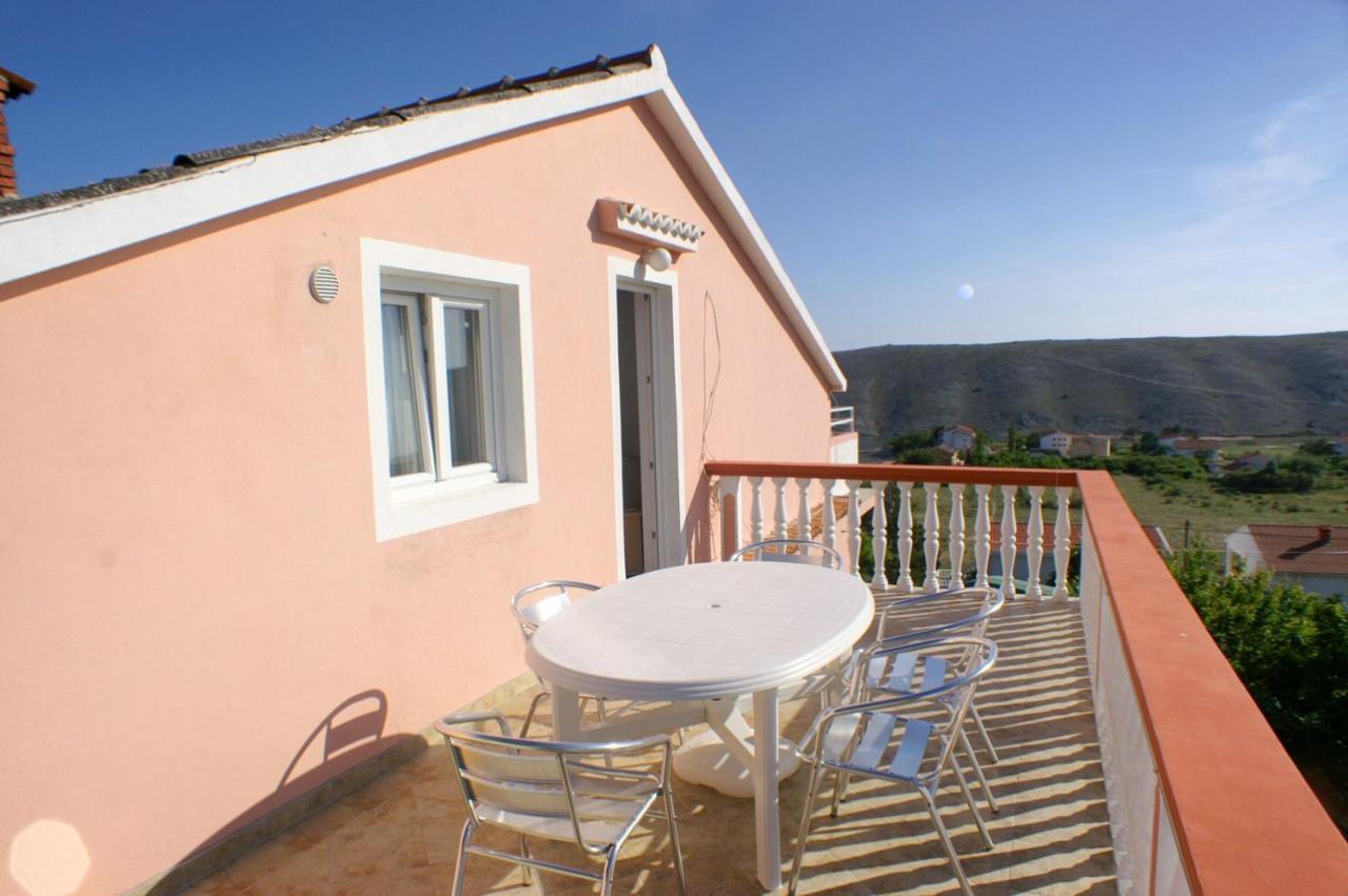 Family Friendly Seaside Apartments Vlasici, Pag - 4319 Exterior foto